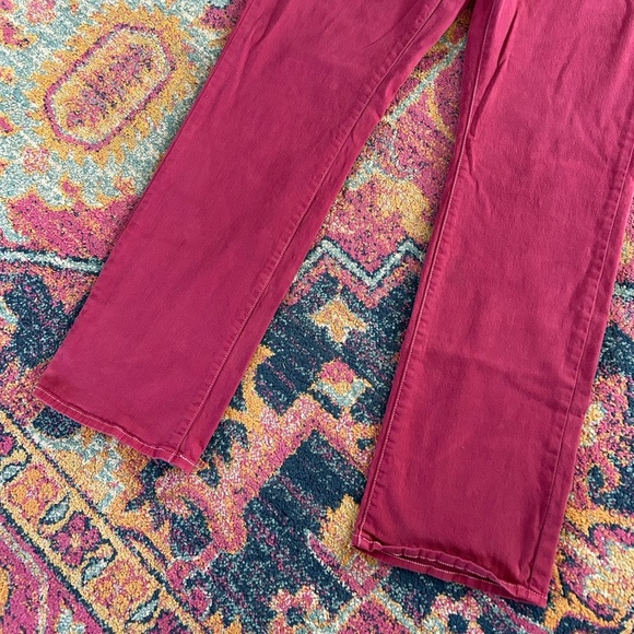 Levi’s | Women's Magenta 505 Straight Chino Pants Jeans, zip/button closure, 10 - Picture 8 of 14